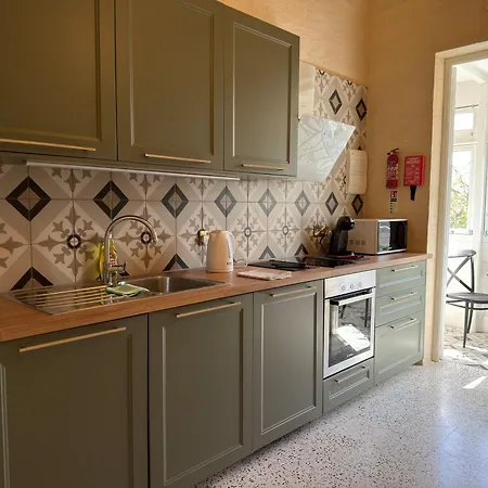 Historic Maisonette - Dar De Vilhena By Eldi Lägenhet